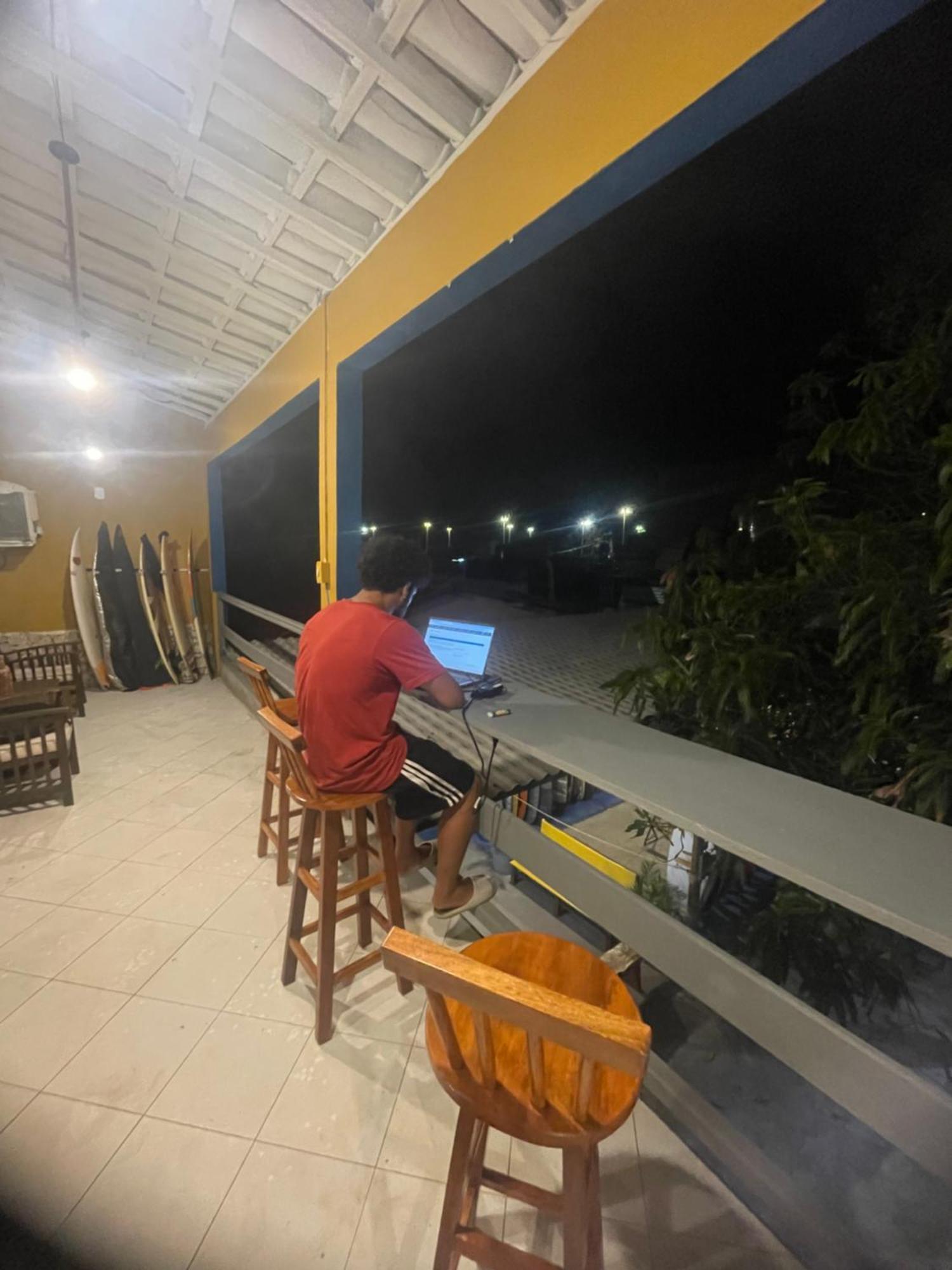 Sequencia Surf Paradise E Hostel